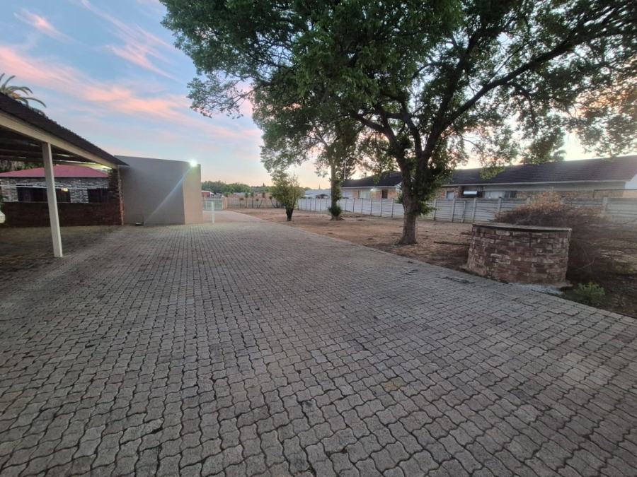 2 Bedroom Property for Sale in Collerville North West